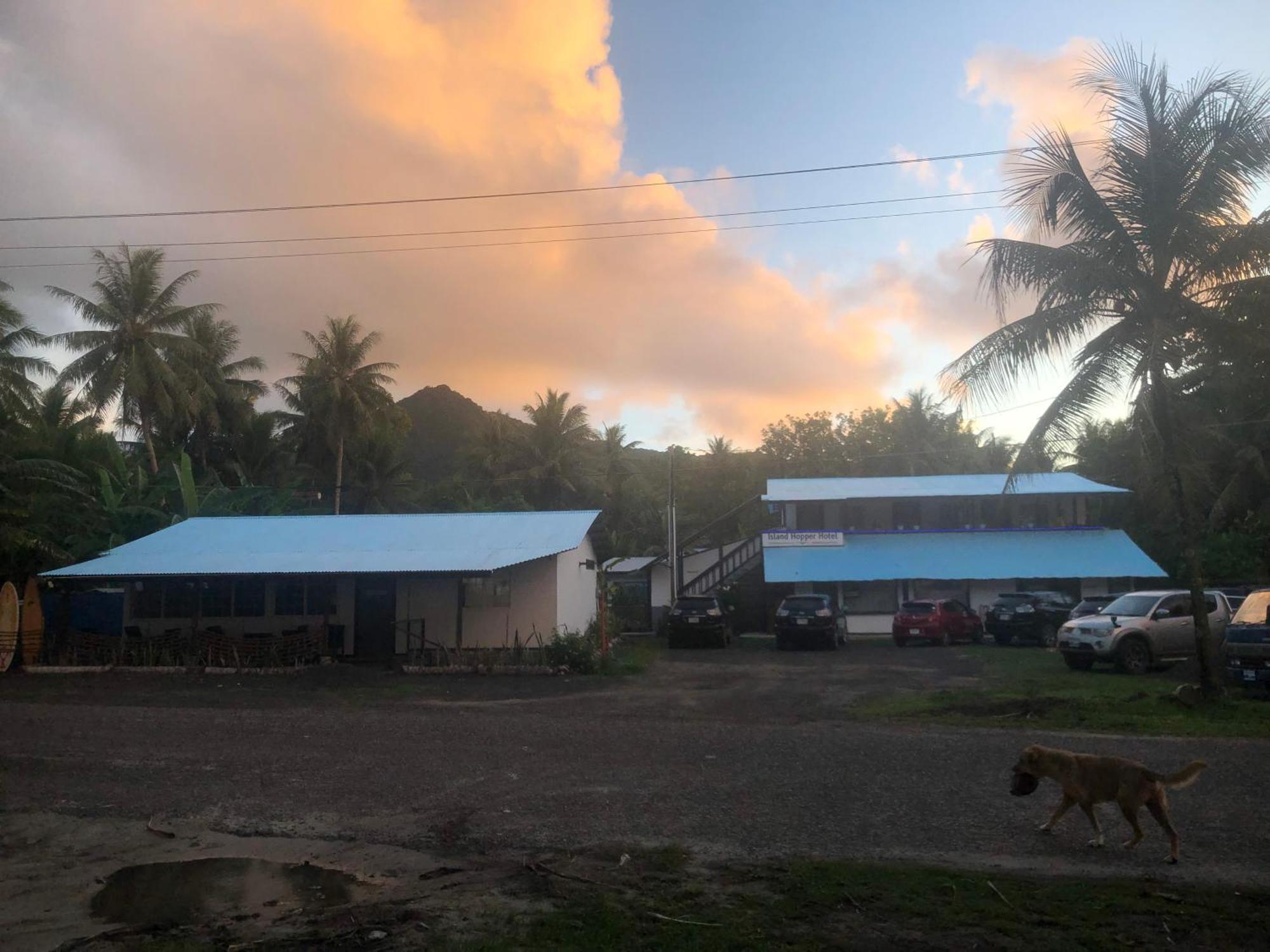 Island Hopper Hotel Yepan Exterior photo